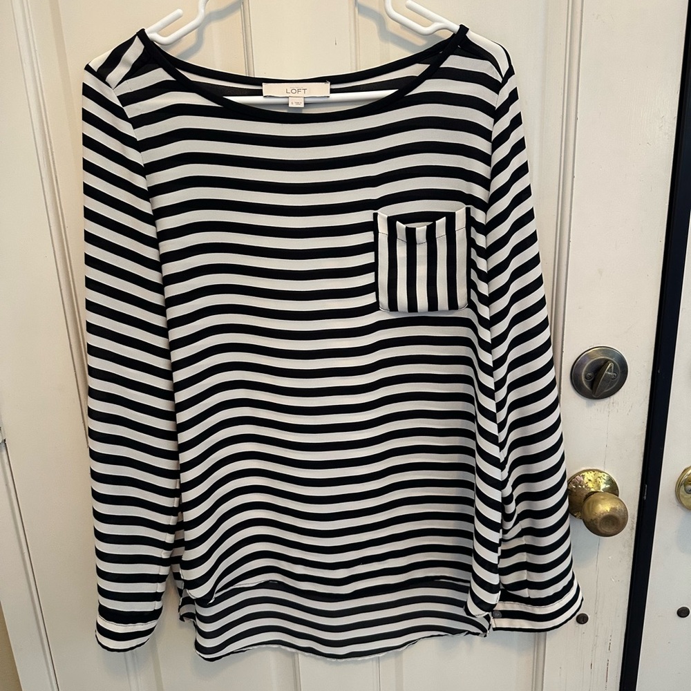 LOFT Black and White Striped Women's Top
